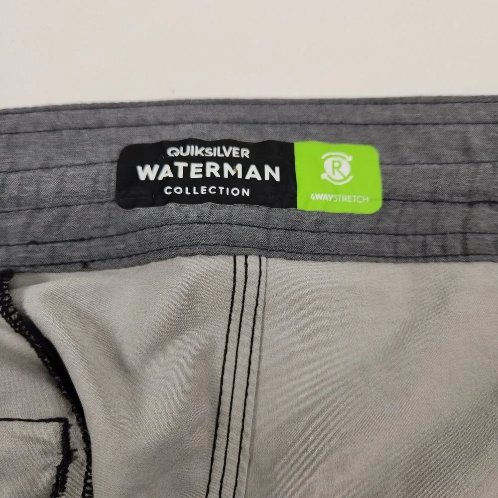 Quiksilver‎ Men's 38W Waterman Collection Board Shorts Blue Hawaiian